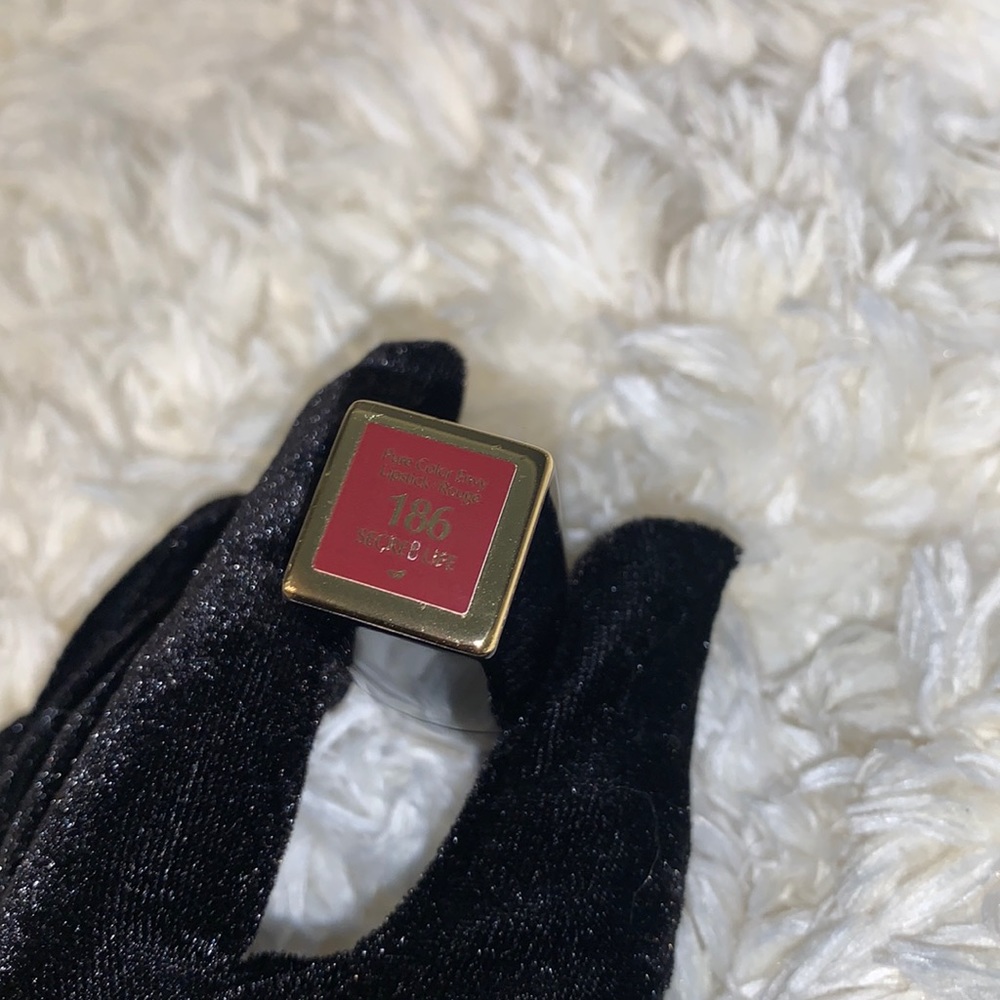 New Estee Lauder Pure Color Envy Sculpting LipstickMakeup 186Rouge